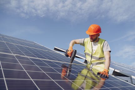 加速電網轉型升級推進新型電力系統建設
